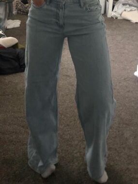 American Eagle Outfitters Light Blue Stretch Denim Jeans